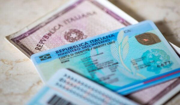 Carta d’identità elettronica, pubblicato il decreto legge: cosa cambia per i cittadini